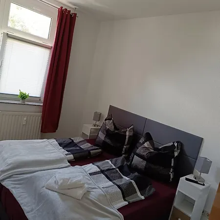 Sonnen Mit Balkon, 2 Schlafzimmer Und Mehr Chemnitz