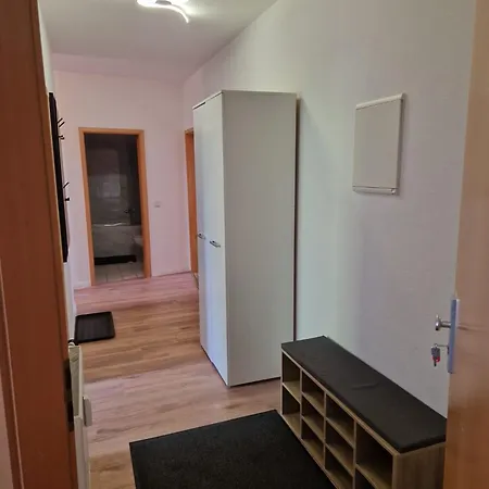 Sonnen Mit Balkon, 2 Schlafzimmer Und Mehr *