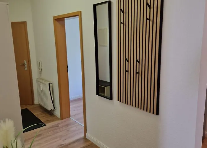 Sonnen Mit Balkon, 2 Schlafzimmer Und Mehr * شيمنيتز